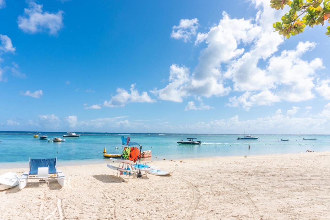 Bon Azur Beachfront Suites & Penthouses With Lov Trou aux Biches Exteriör bild