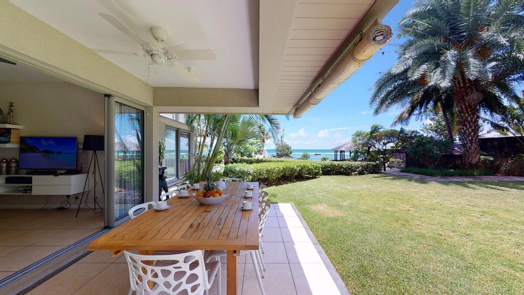 Bon Azur Beachfront Suites & Penthouses With Lov Trou aux Biches Exteriör bild