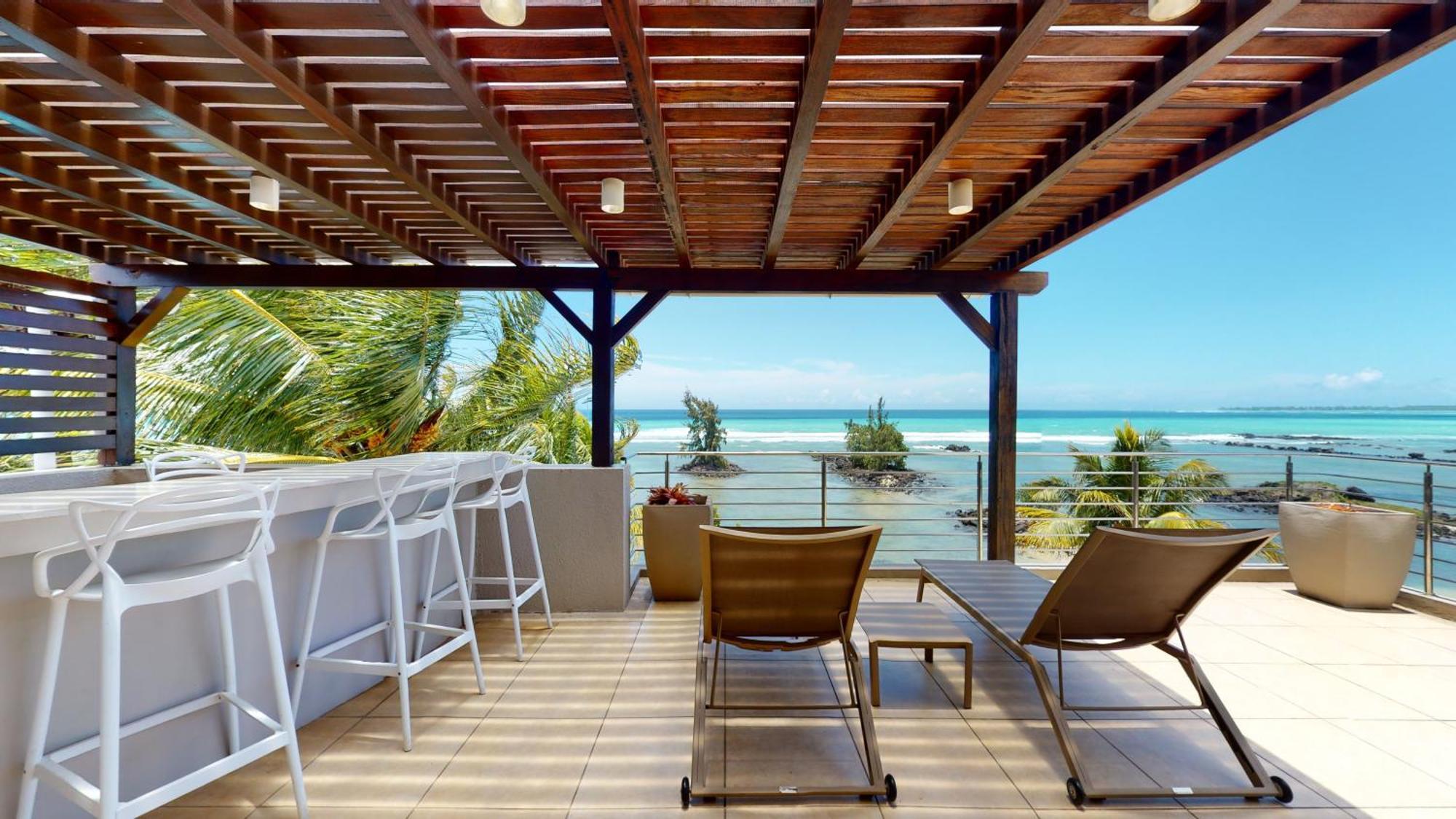 Bon Azur Beachfront Suites & Penthouses With Lov Trou aux Biches Exteriör bild
