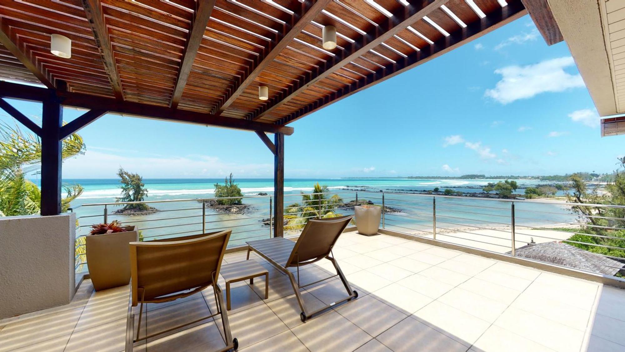 Bon Azur Beachfront Suites & Penthouses With Lov Trou aux Biches Exteriör bild