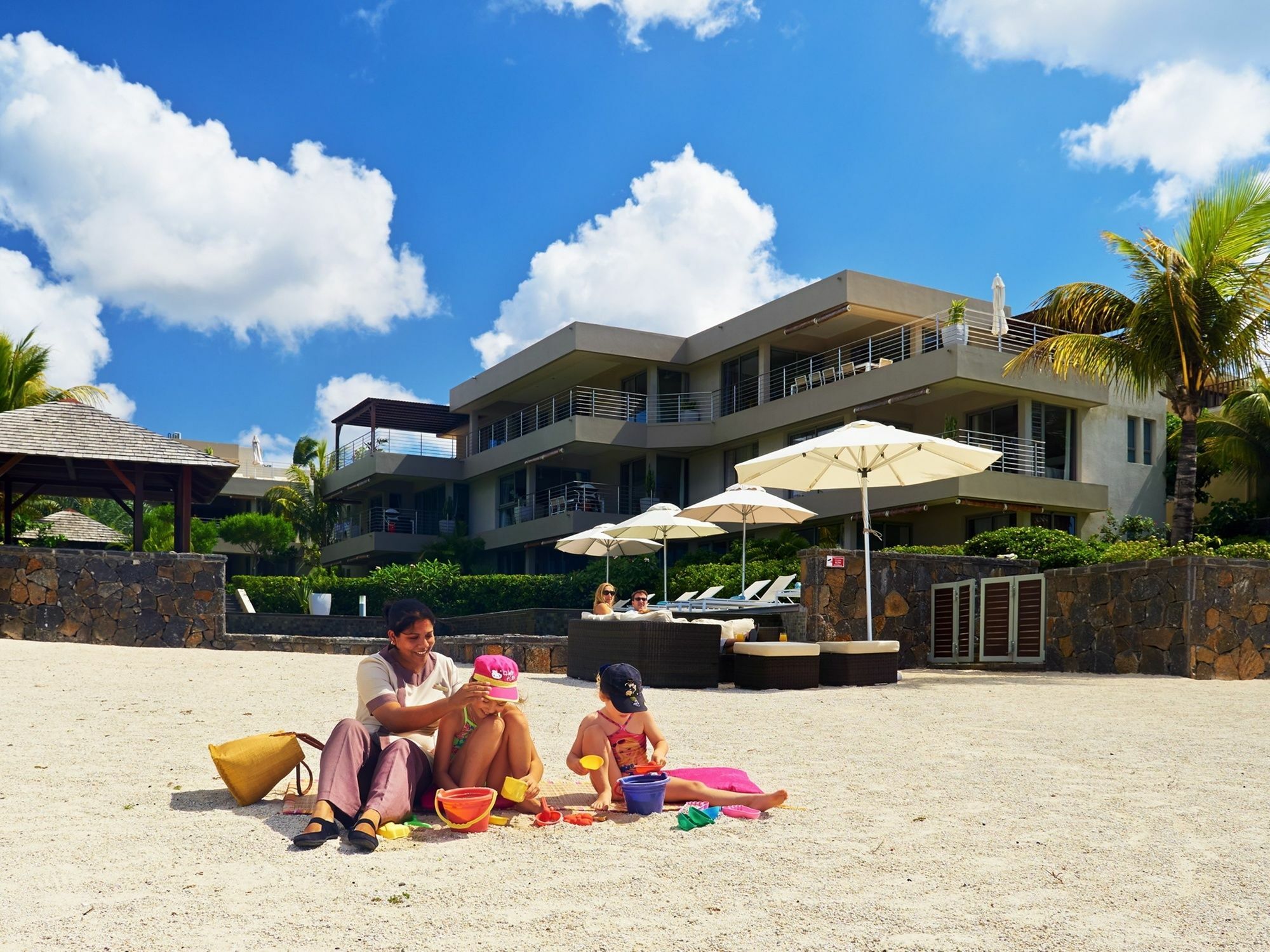 Bon Azur Beachfront Suites & Penthouses With Lov Trou aux Biches Exteriör bild